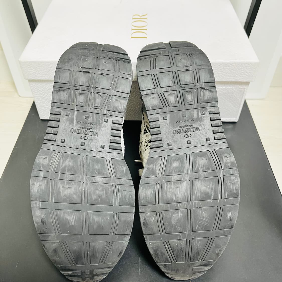 정품 36.5) 발렌티노 메탈릭 레이스 스니커즈 230~235 상품이미지5