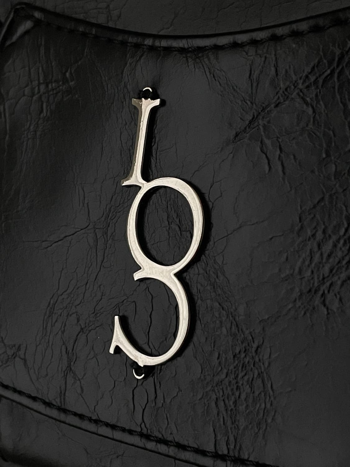 일리고 시그니쳐백 블랙 상품이미지3