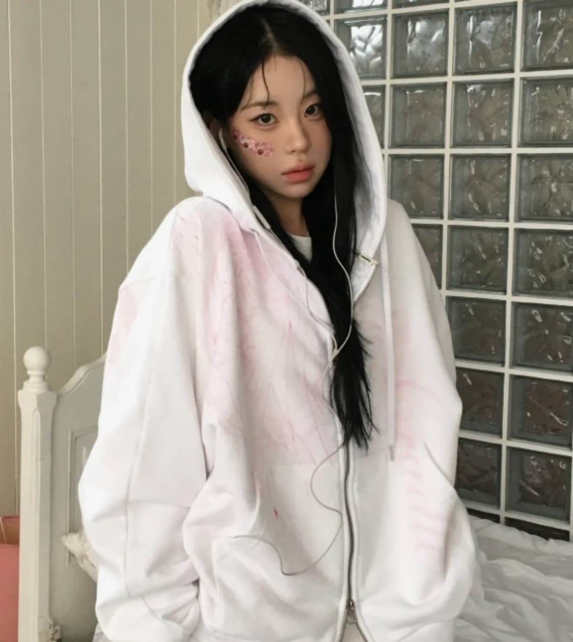 러브이즈트루 캐캐체 캐릭캐릭체인지 후드집업 새상품 상품이미지1