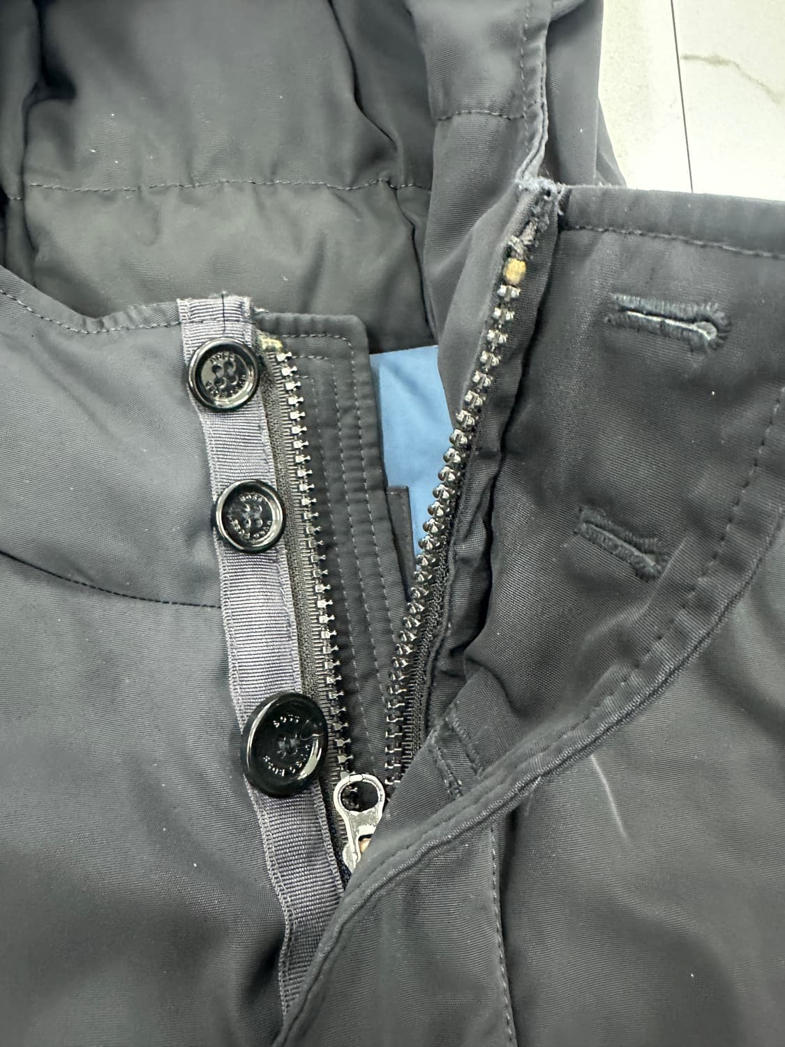 휴고보스 네이비 덕다운 패딩 상품이미지3