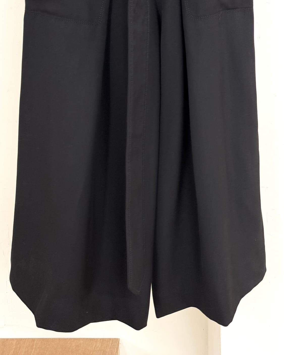 아크네 스튜디오 블랙 와이드레그 벨트 트라우저  상품이미지3