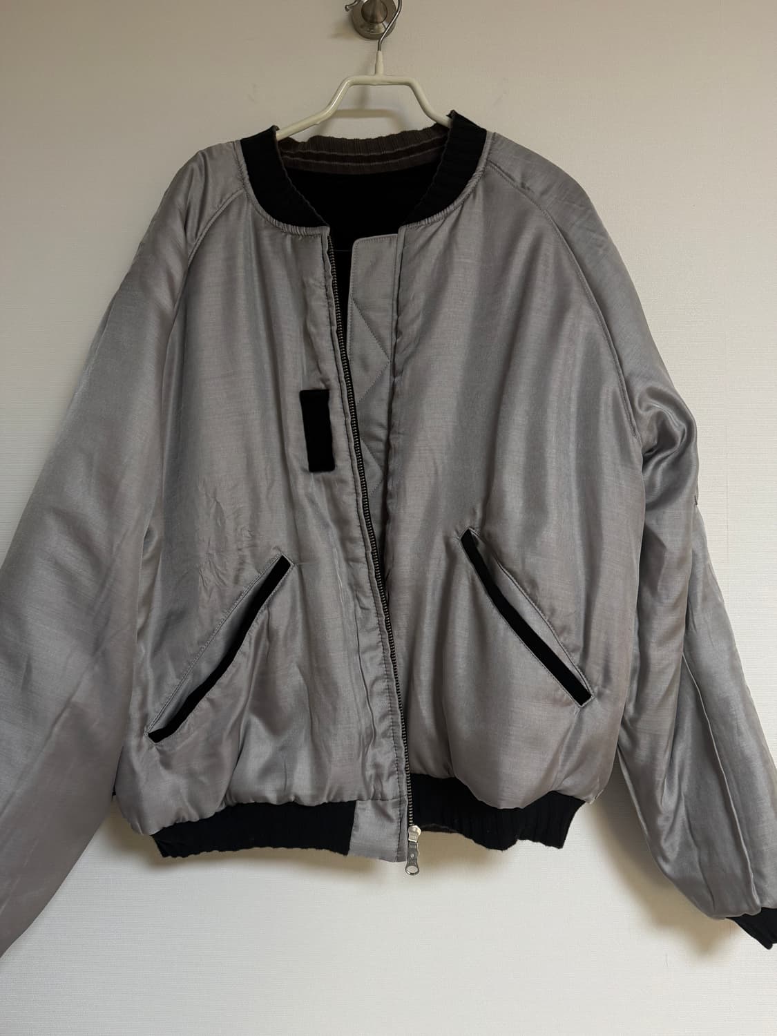 2/블랙) 폴리테루 행크 벨벳 수베니어 자켓 상품이미지4