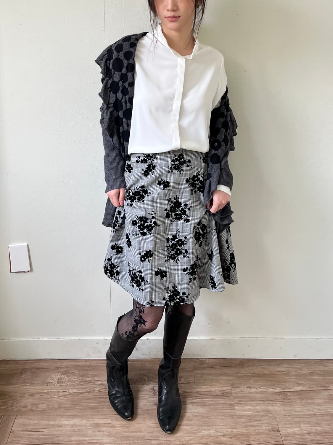 Via Faburrica 도트 오버넥 가디건 상품이미지6