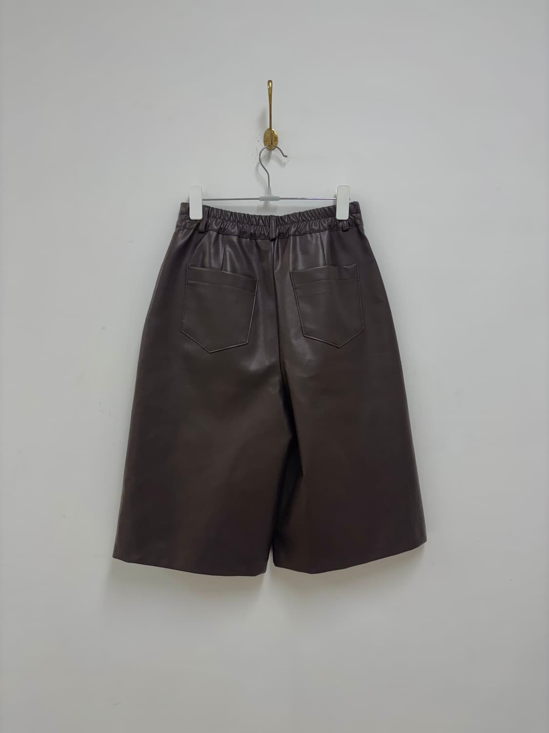 레더 버뮤다 팬츠 상품이미지3