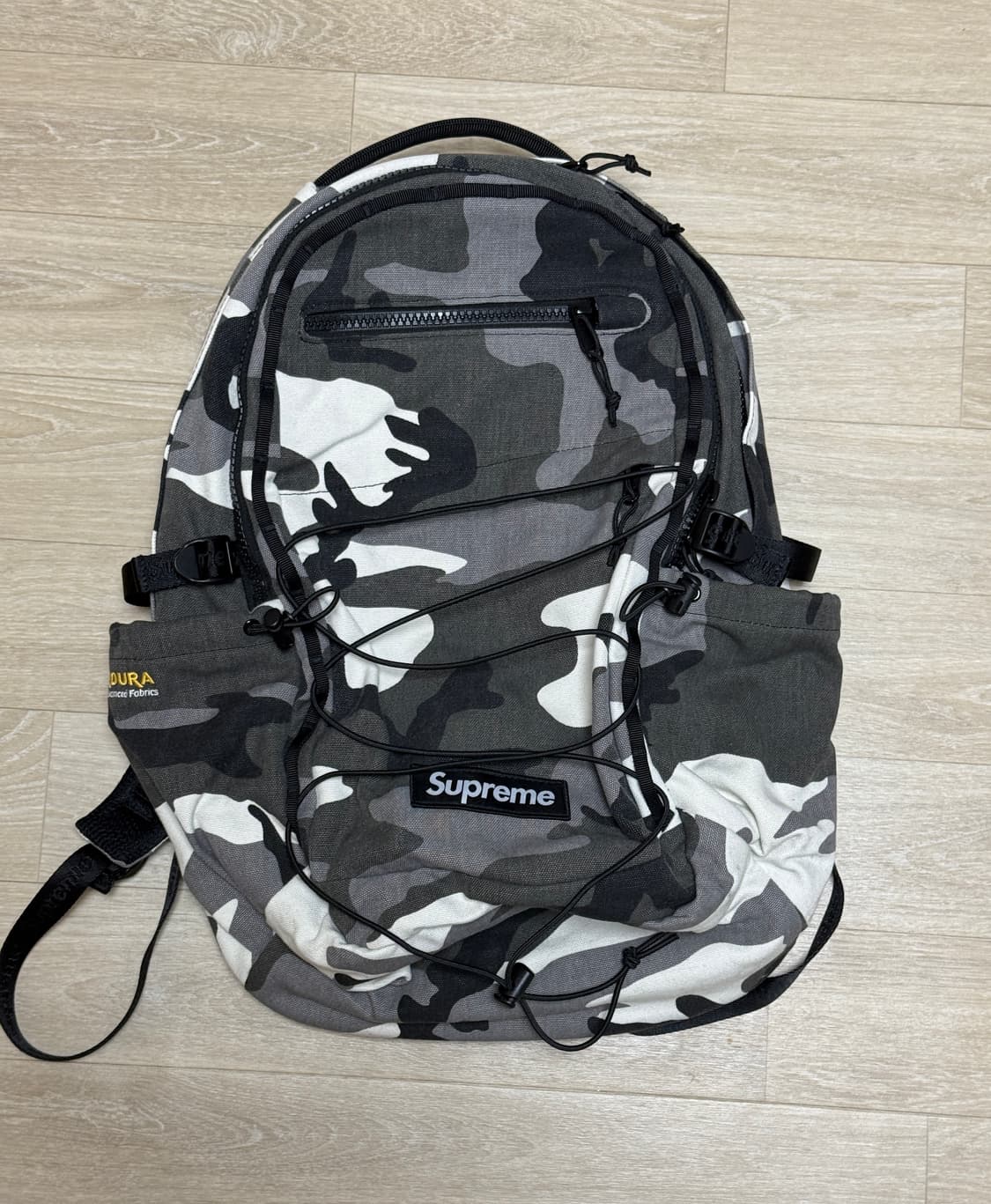 슈프림 25ss 카모 백팩 상품이미지1