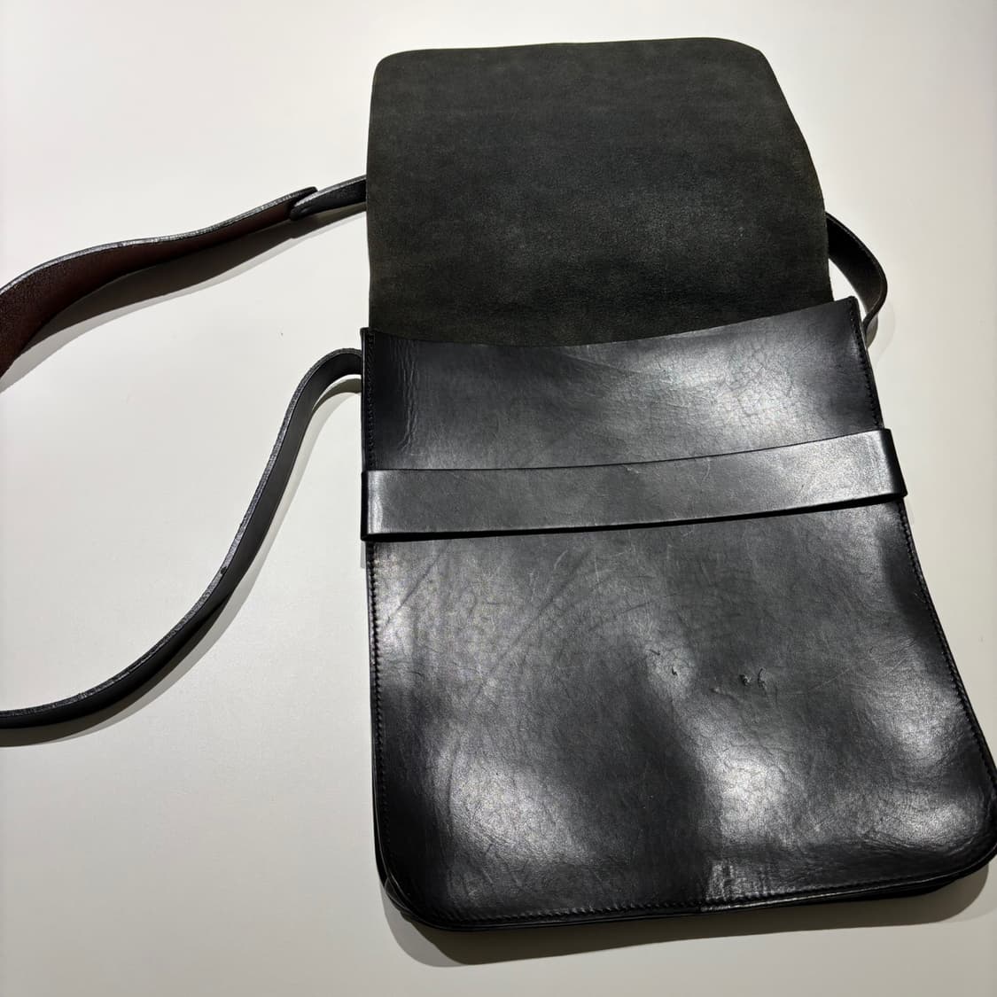 드리스 반 노튼 레더 크로스 백 상품이미지3