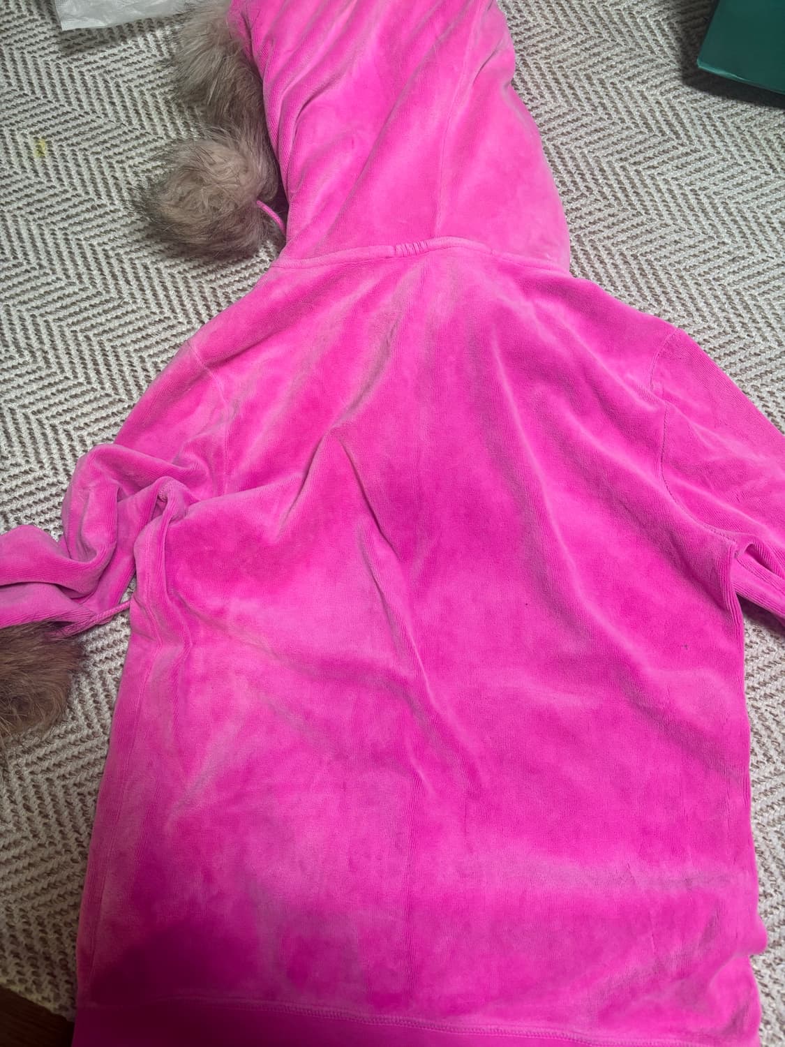 쥬시꾸뛰르 후드집업 핑크 판매합니다 상품이미지2