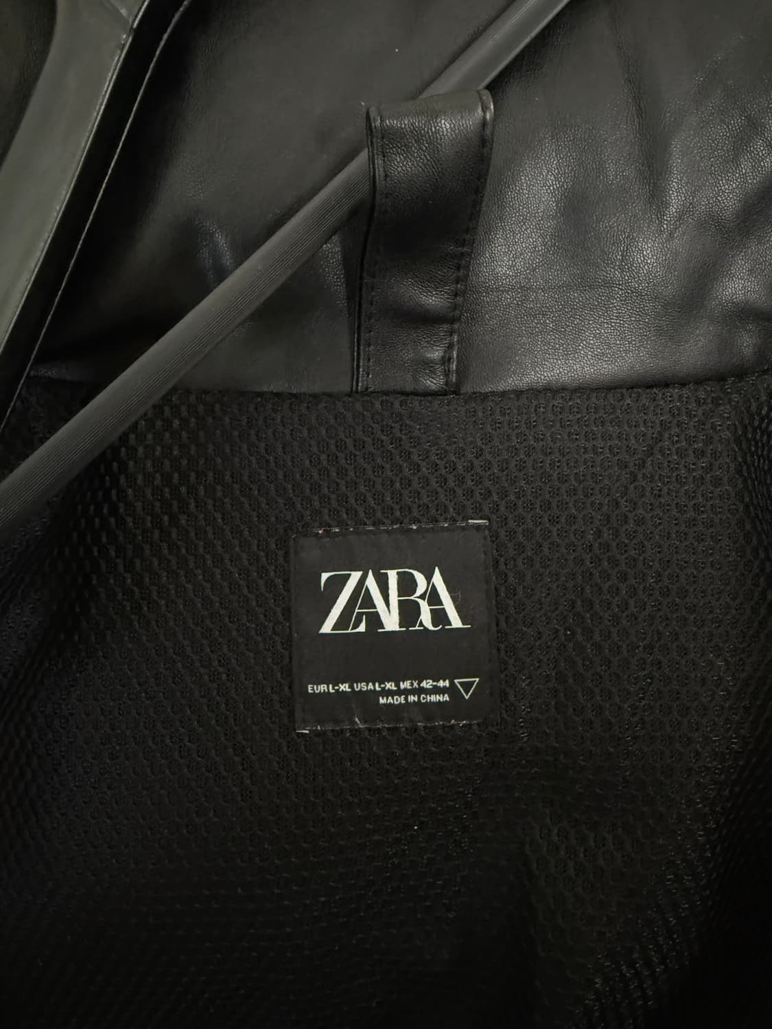 자라 에코레더 패딩 3427/300/800 L-XL 상품이미지9