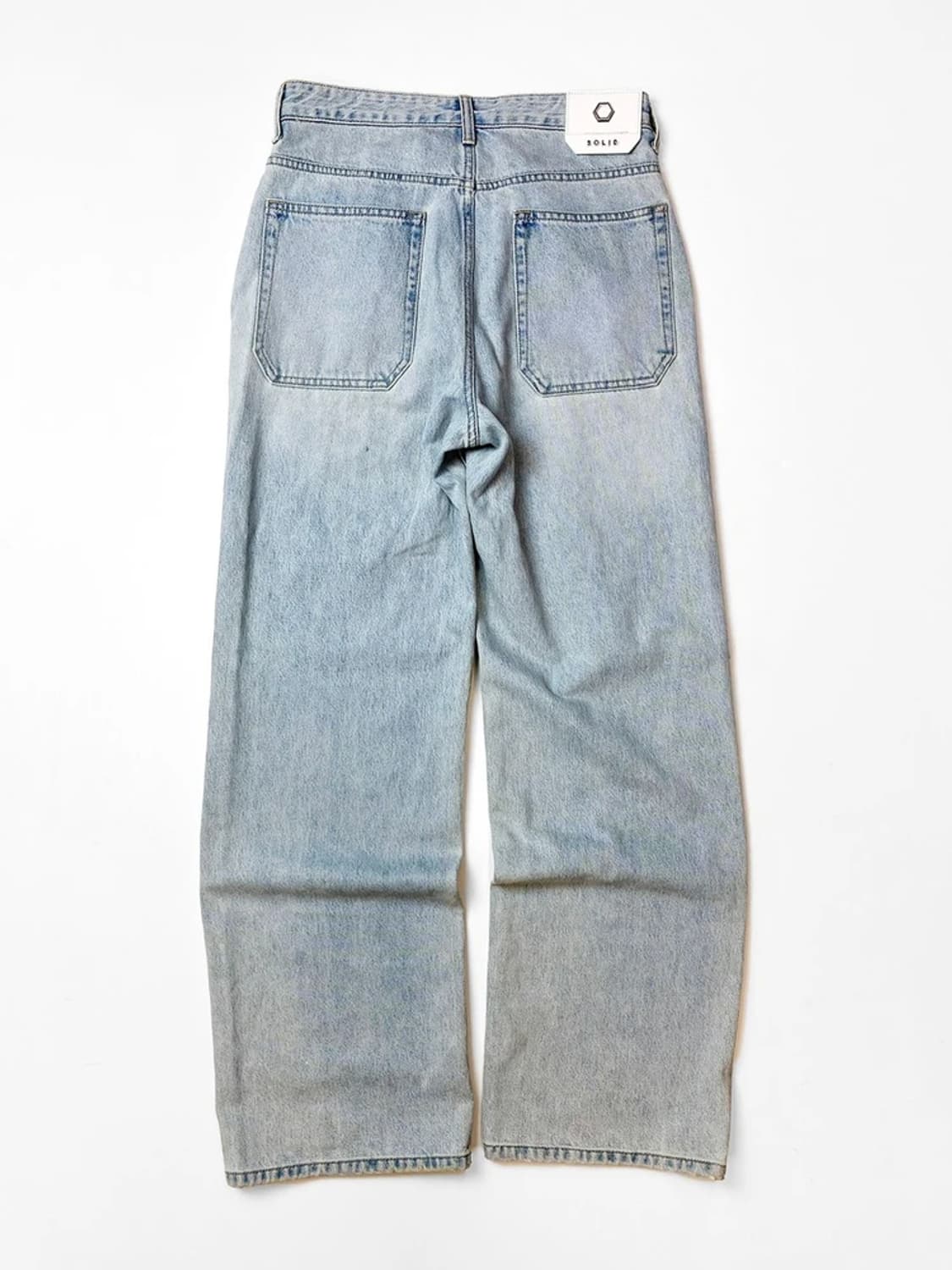 솔리드옴므 22FW 스트레이트 연청 데님 팬츠 PN5360 상품이미지5