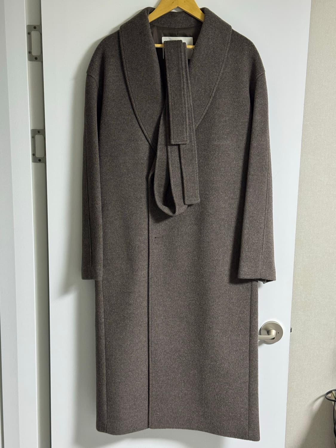 <L> 던스트 캐시미어 숄 카라 로브 코트 소프트 브라운 상품이미지1