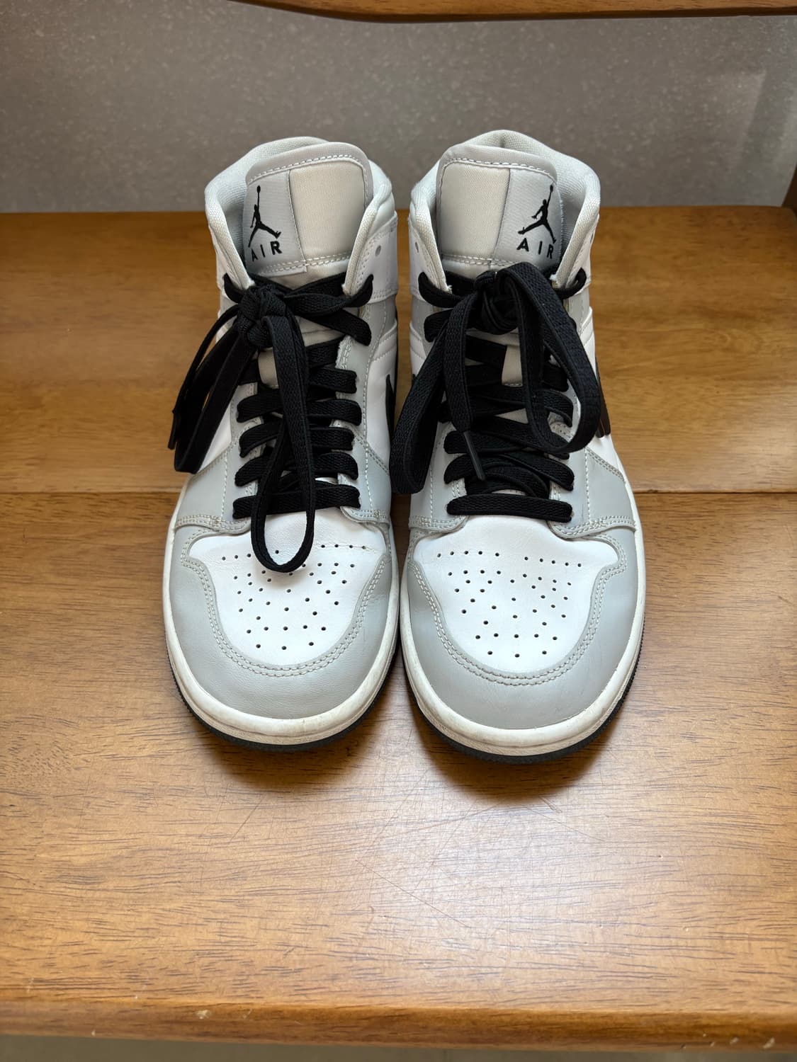 (W) 조던 1 미드 그레이 포그 상품이미지2