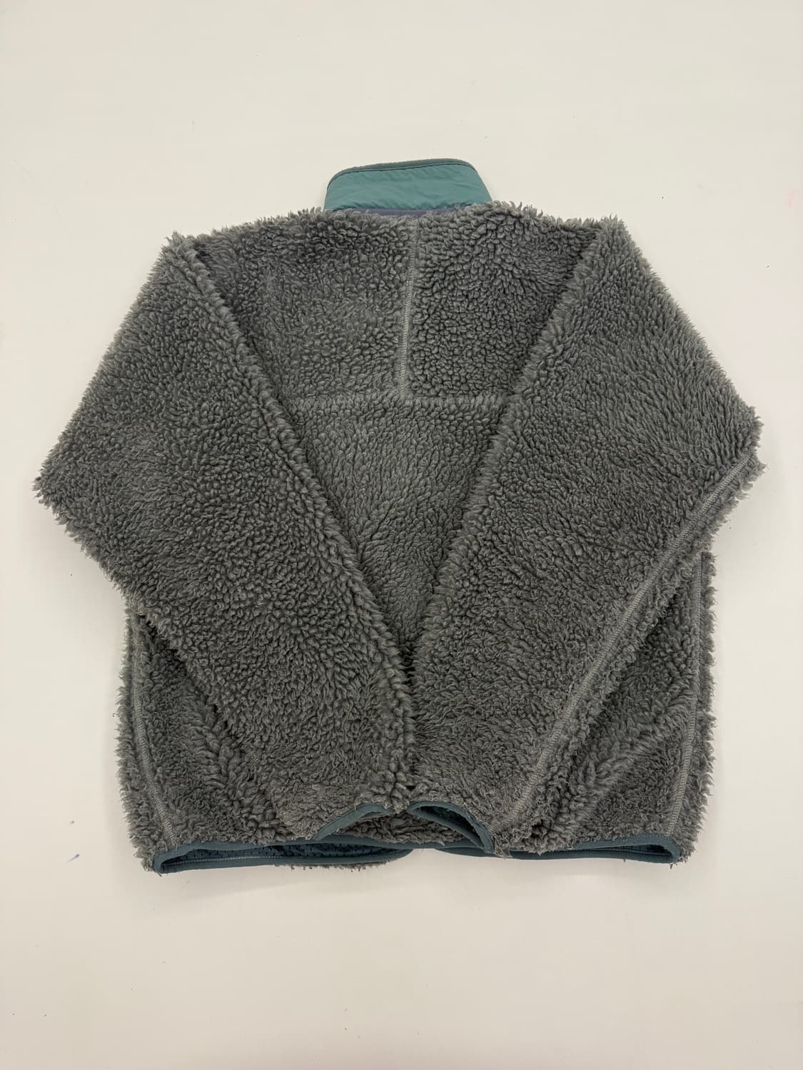 [M사이즈] 파타고니아 딥파일 그레이 상품이미지2