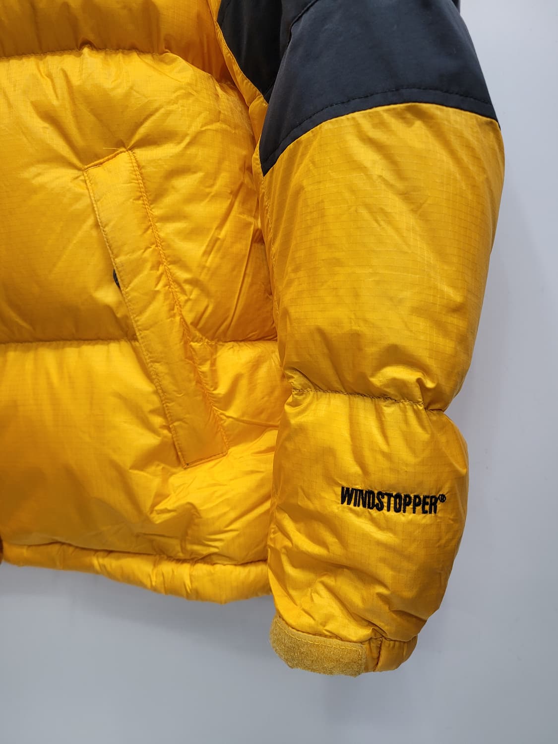 노스페이스 써밋 눕시 700 구스 다운 패딩 파카 / 여 95 (XL)  상품이미지4