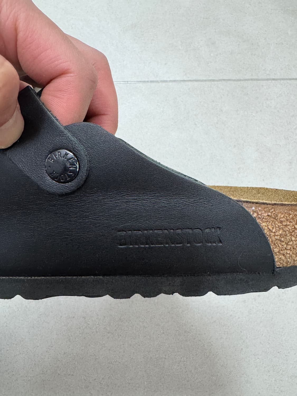 버켄스탁 보스턴 레더 블랙 - 레귤러 250 팝니다. 상품이미지5