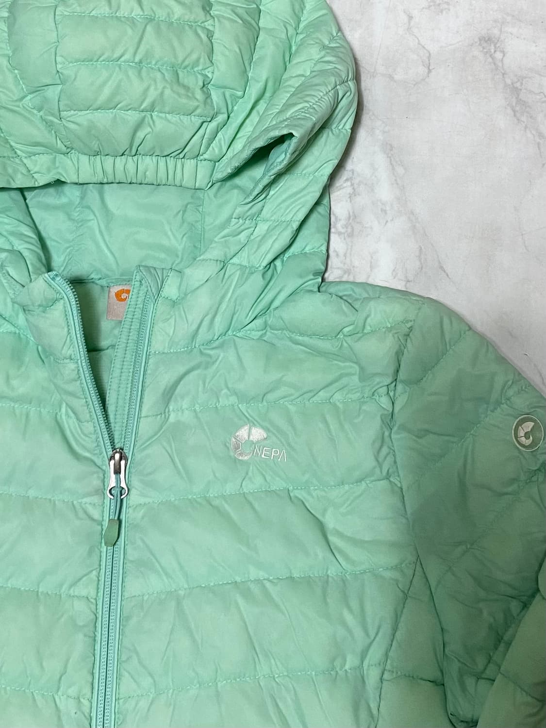 네파 구스 라이트 후드 패딩 여성 95 사이즈 상품이미지2
