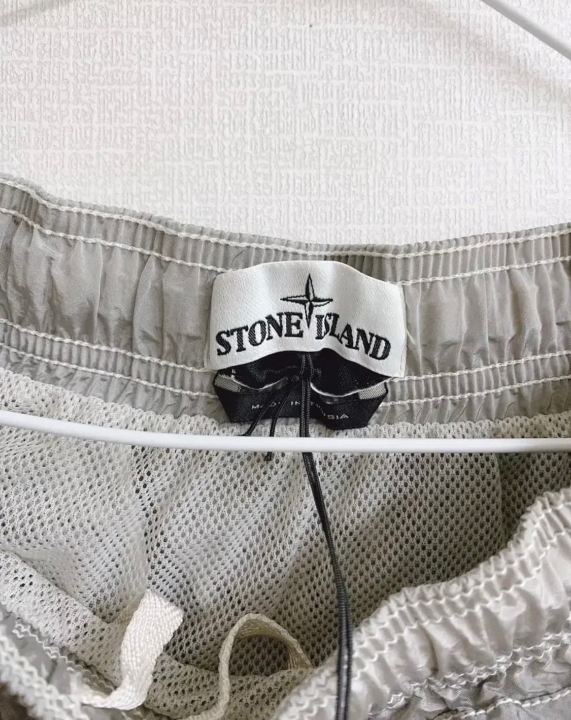 스톤아일랜드 스윔팬츠 메탈릭 실버 상품이미지4