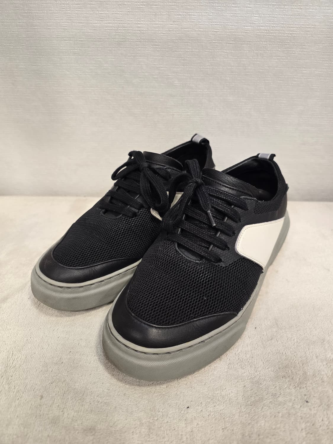 타임옴므 TIME homme 남성 스니커즈 250 블랙 상품이미지1