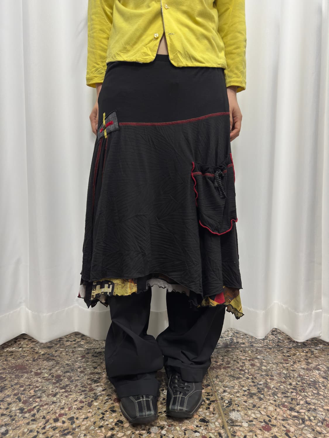 pause cafe design midi skirt 상품이미지1