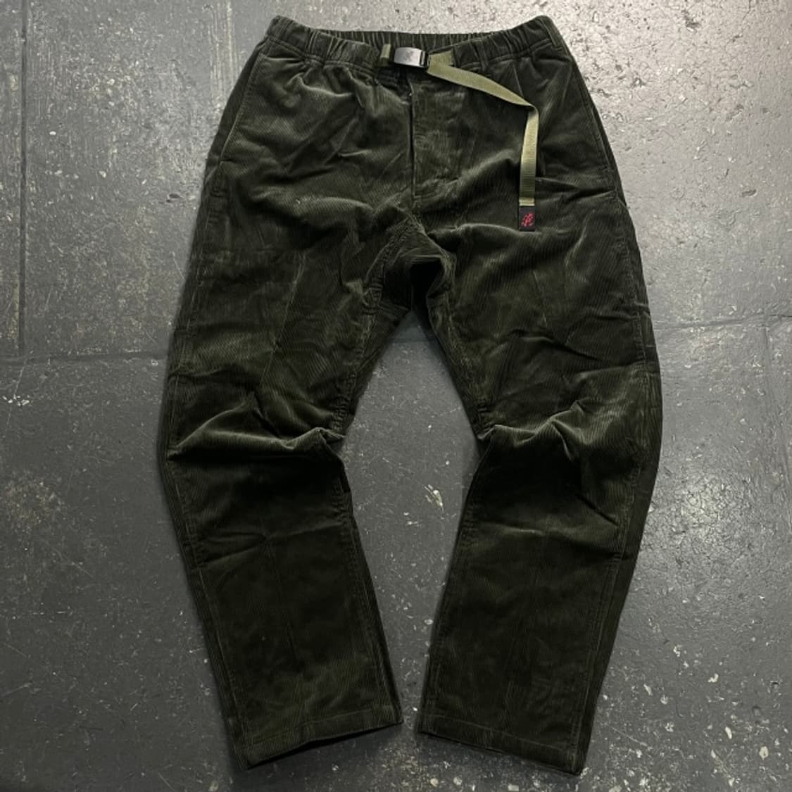 100 그라미치 코듀로이 팬츠  상품이미지1