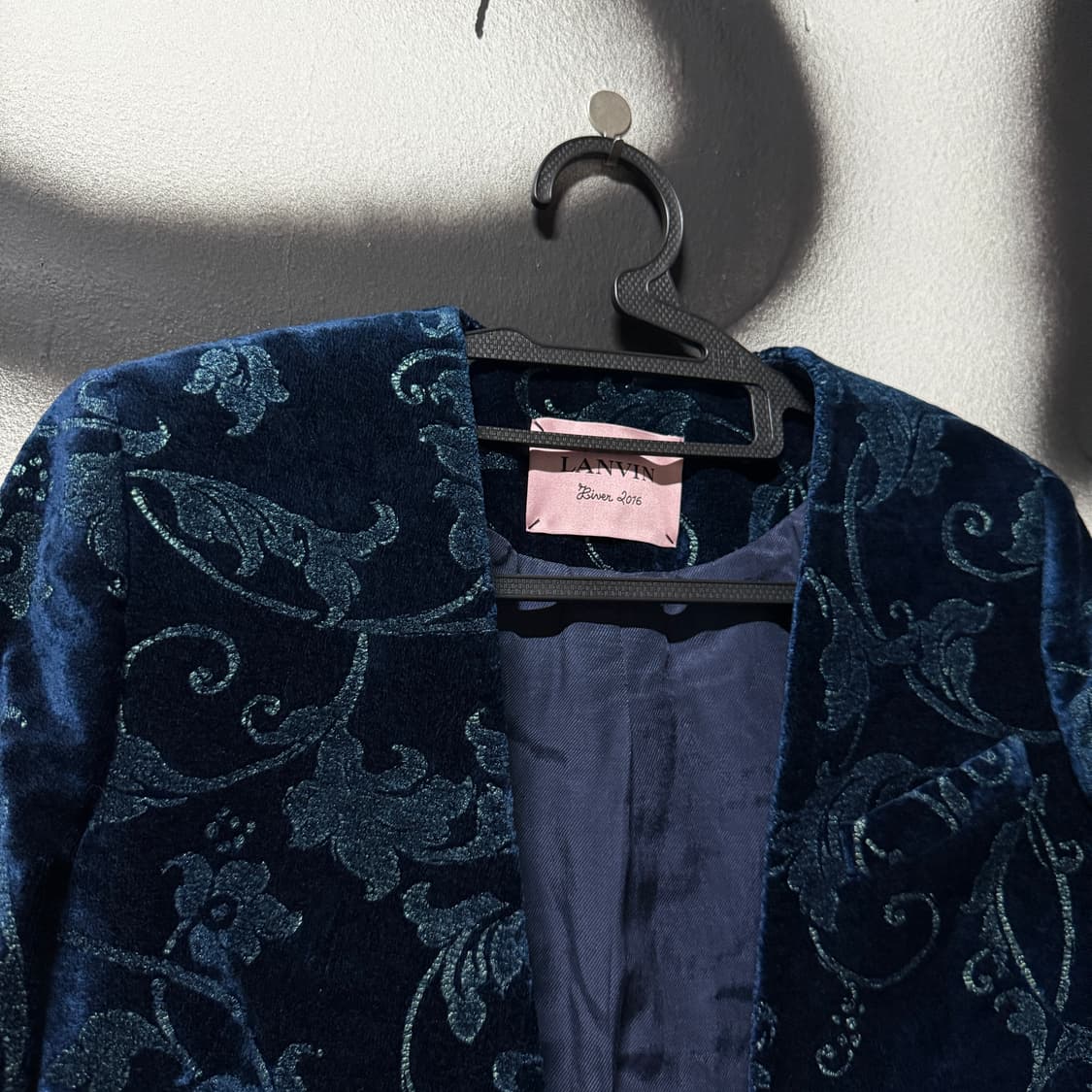 백화점판 랑방 16fw 벨벳 메탈릭 오리엔탈 크롭 자켓 상품이미지3