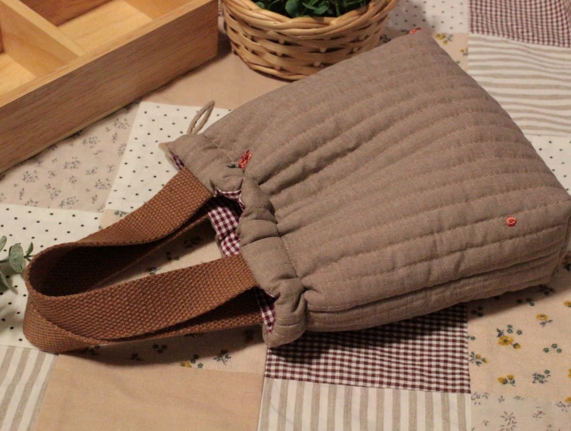 핸드메이드 누빔 손잡이 파우치 상품이미지5