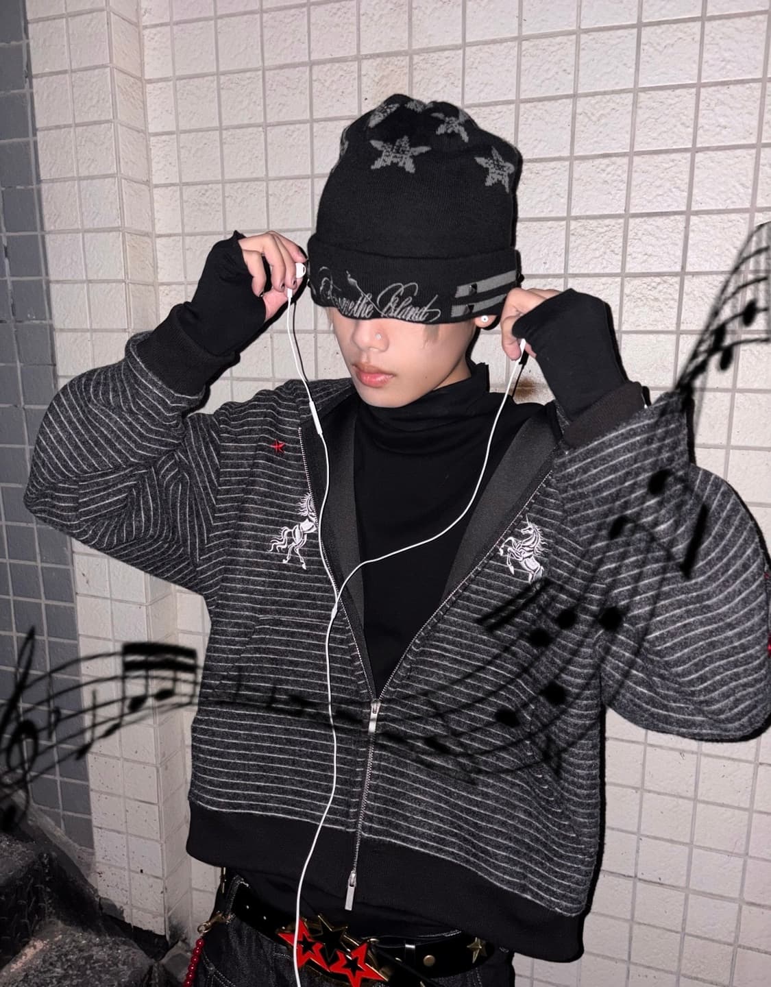 Red Star Unicorn Striped Zip Hoodie 상품이미지1