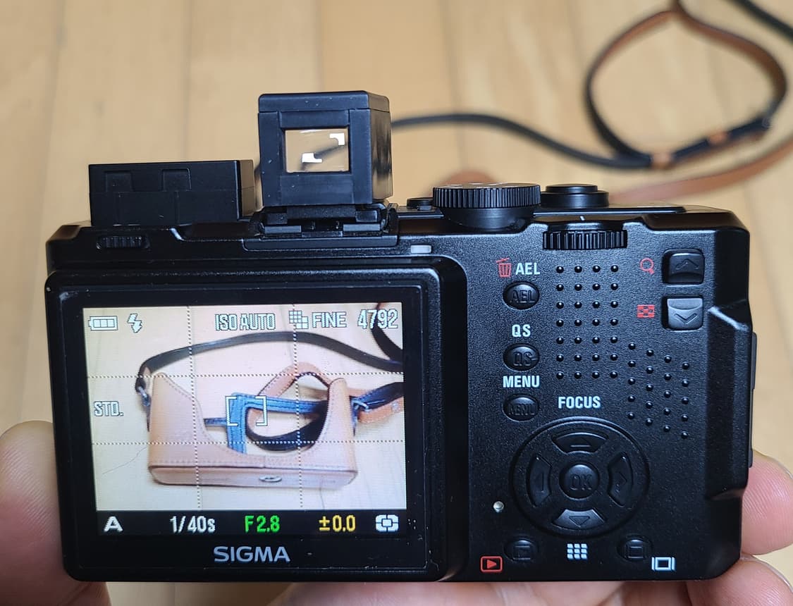 시그마 DP2s 카메라 (뷰파인더, 케이스 포함 바로 사용 가능) 상품이미지9