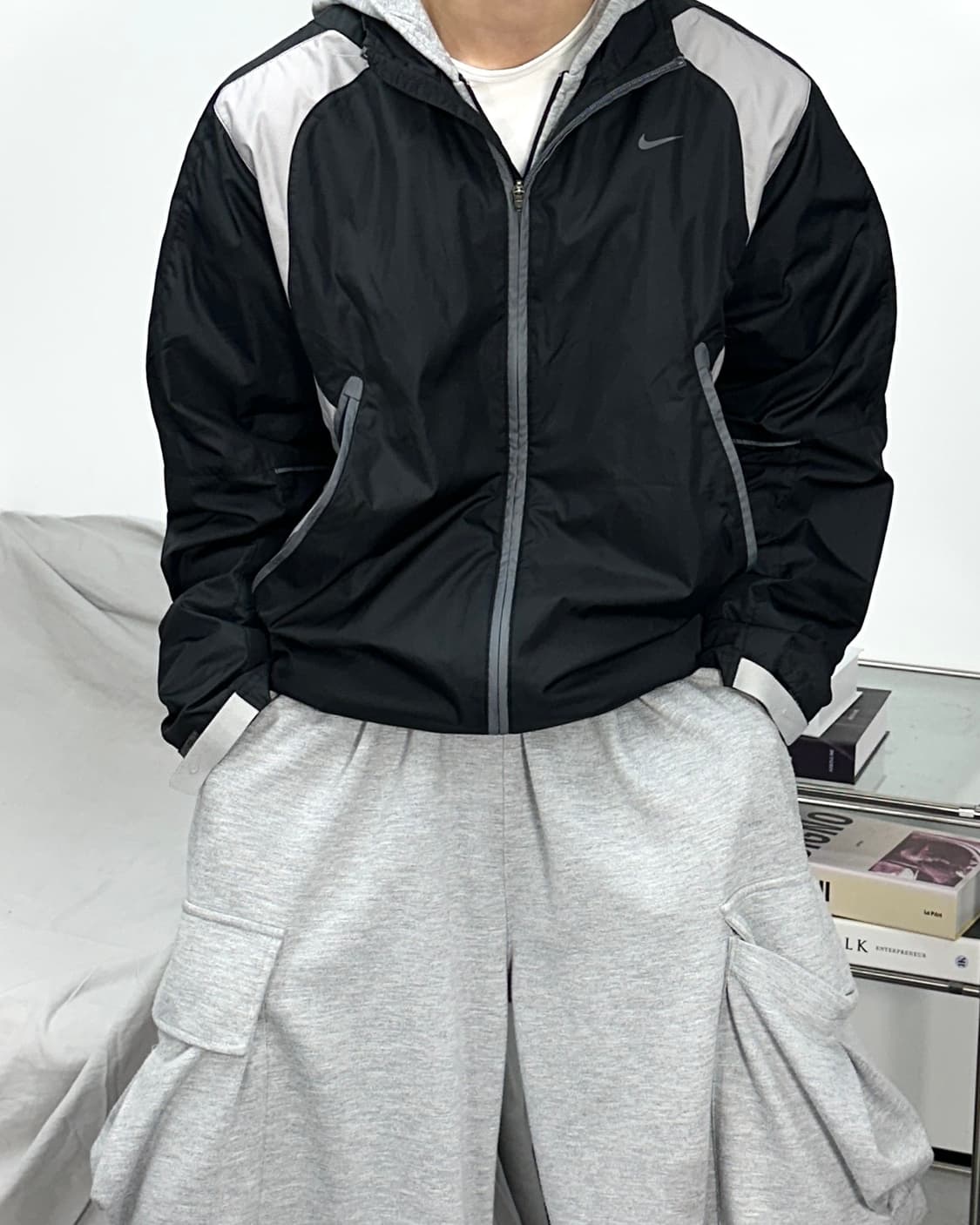 나이키 00s 블랙 그레이 바람막이 XL 상품이미지1