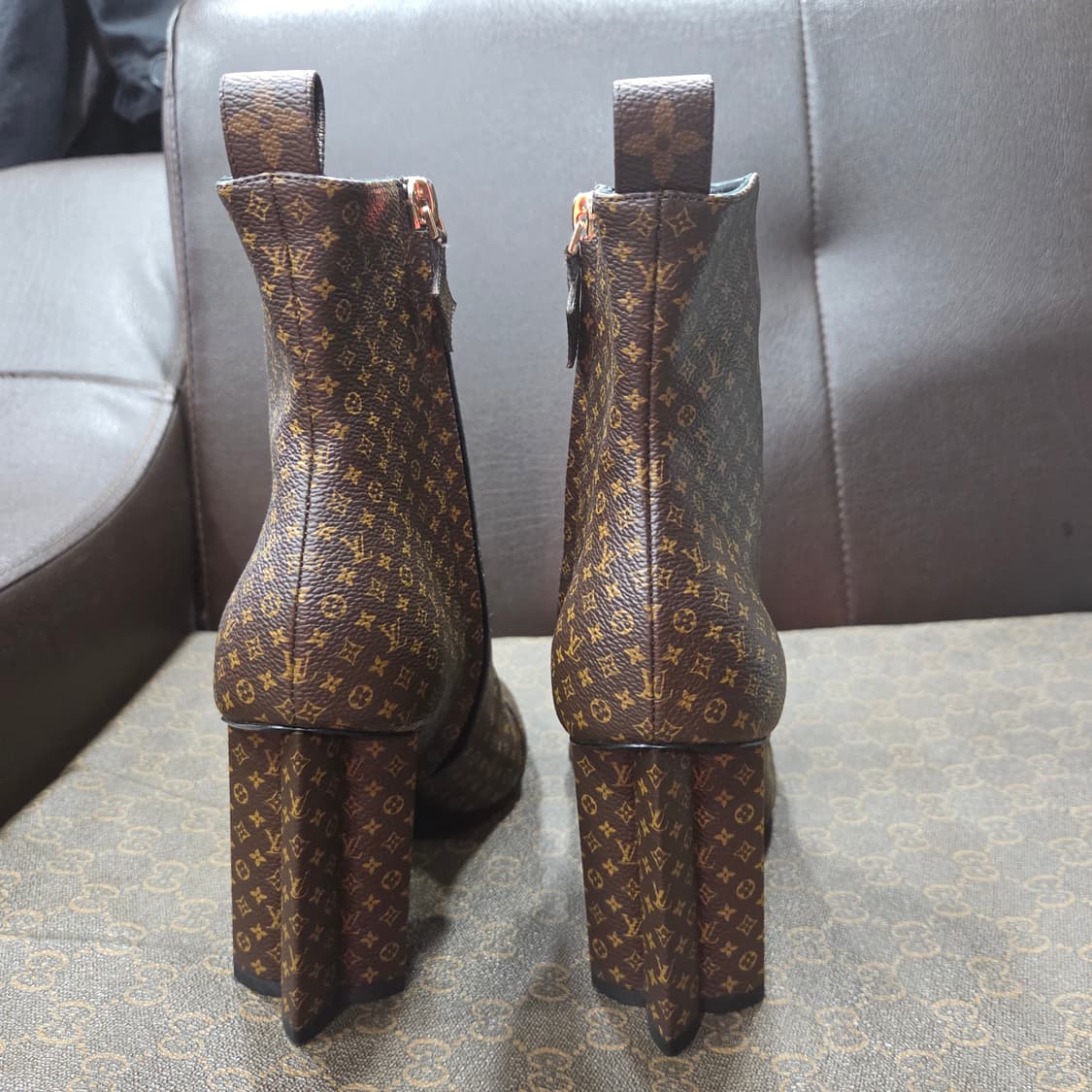 루이비통 나노 모노그램 앵클부츠 상품이미지6