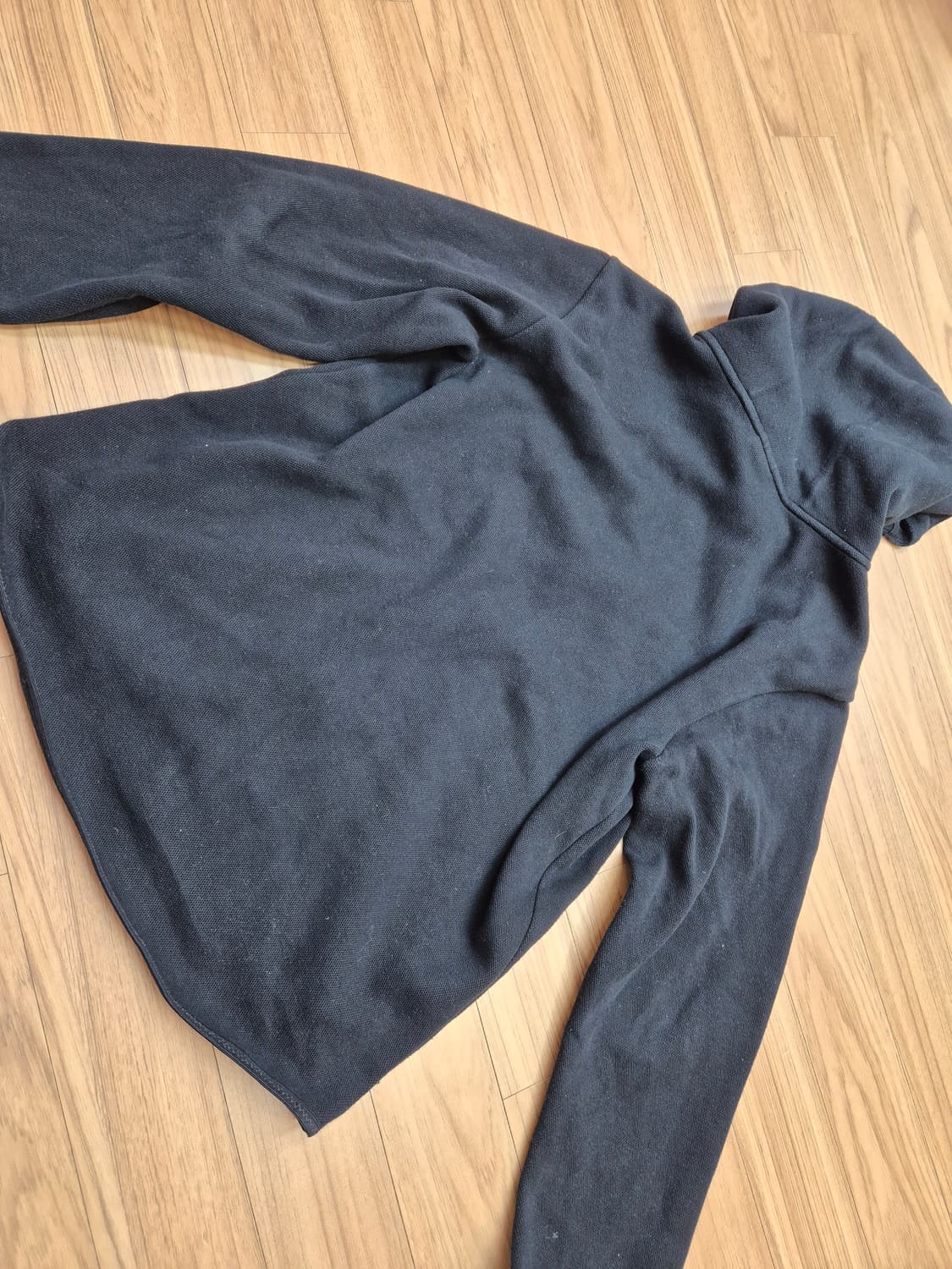 라코스테 블랙 스포츠 후드 집업입니다. FR 5, US L 사이즈로 10 상품이미지5