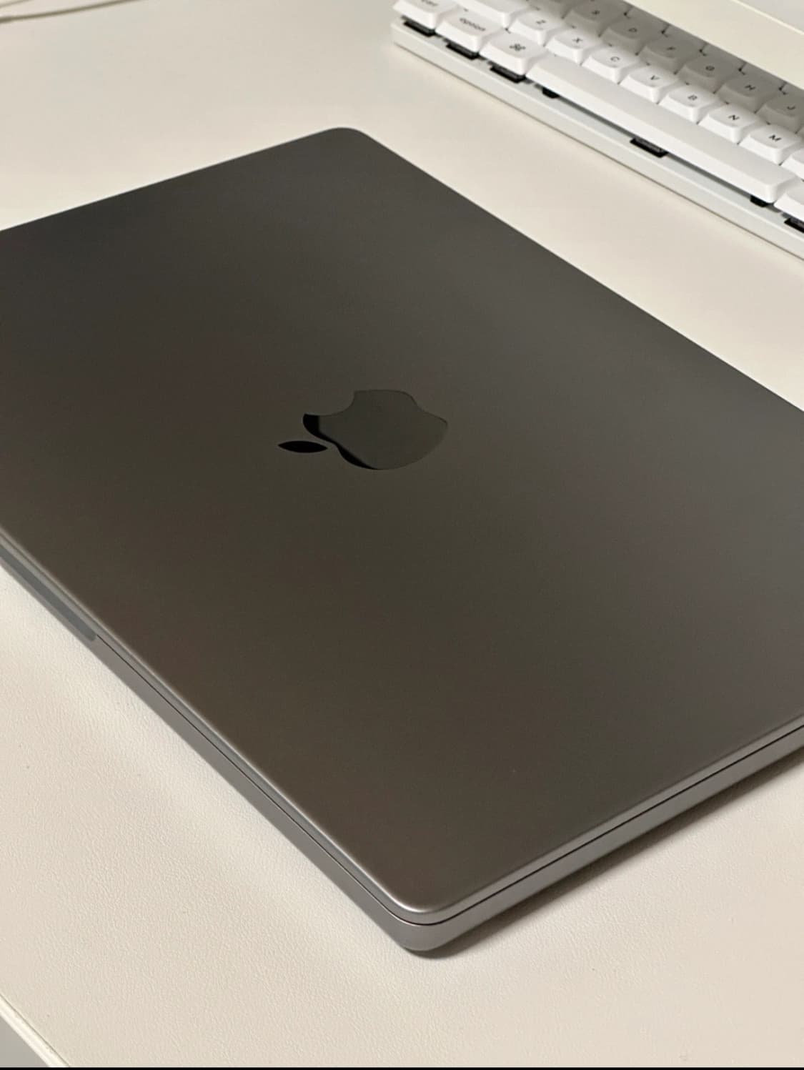 맥북 프로 16인치 스페이스 그레이 2TB 상품이미지2