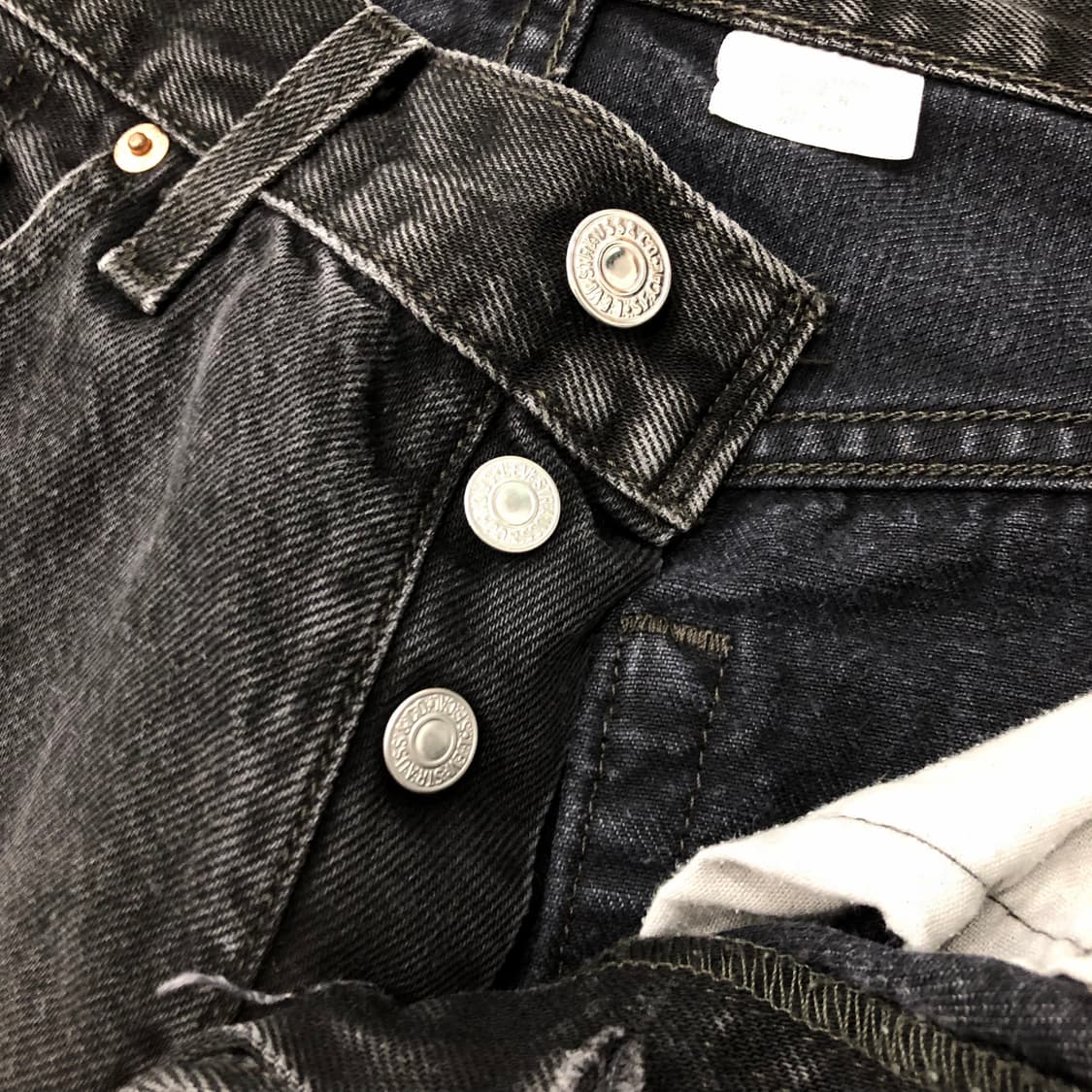 리바이스 501 블랙 워싱 흑청 데님 팬츠 상품이미지5