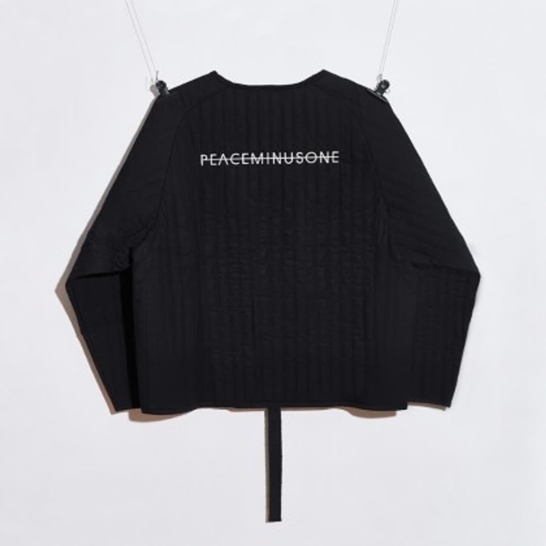 피스마이너스원 PMO 패디드 풀오버 #1 블랙 상품이미지1