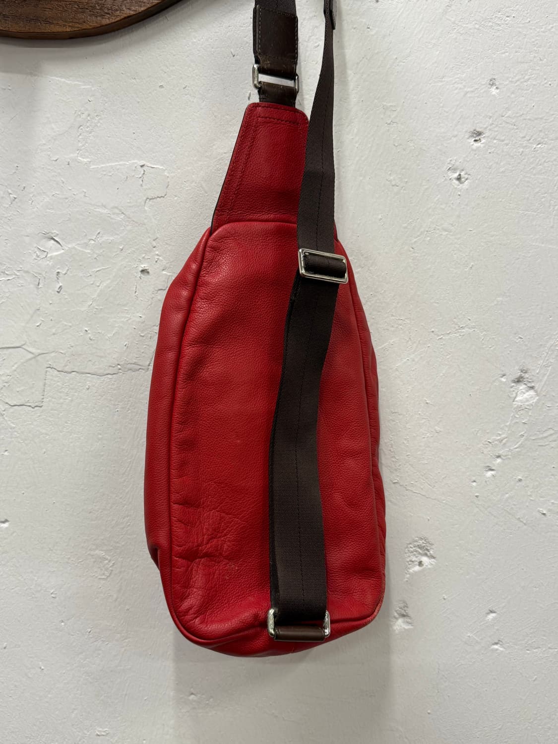 COACH Red Leather Sling Body Bag 상품이미지4
