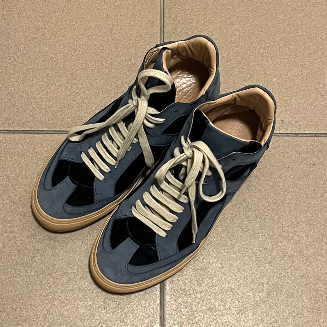 마르지엘라 mm6 하이탑 스니커즈 240 상품이미지2