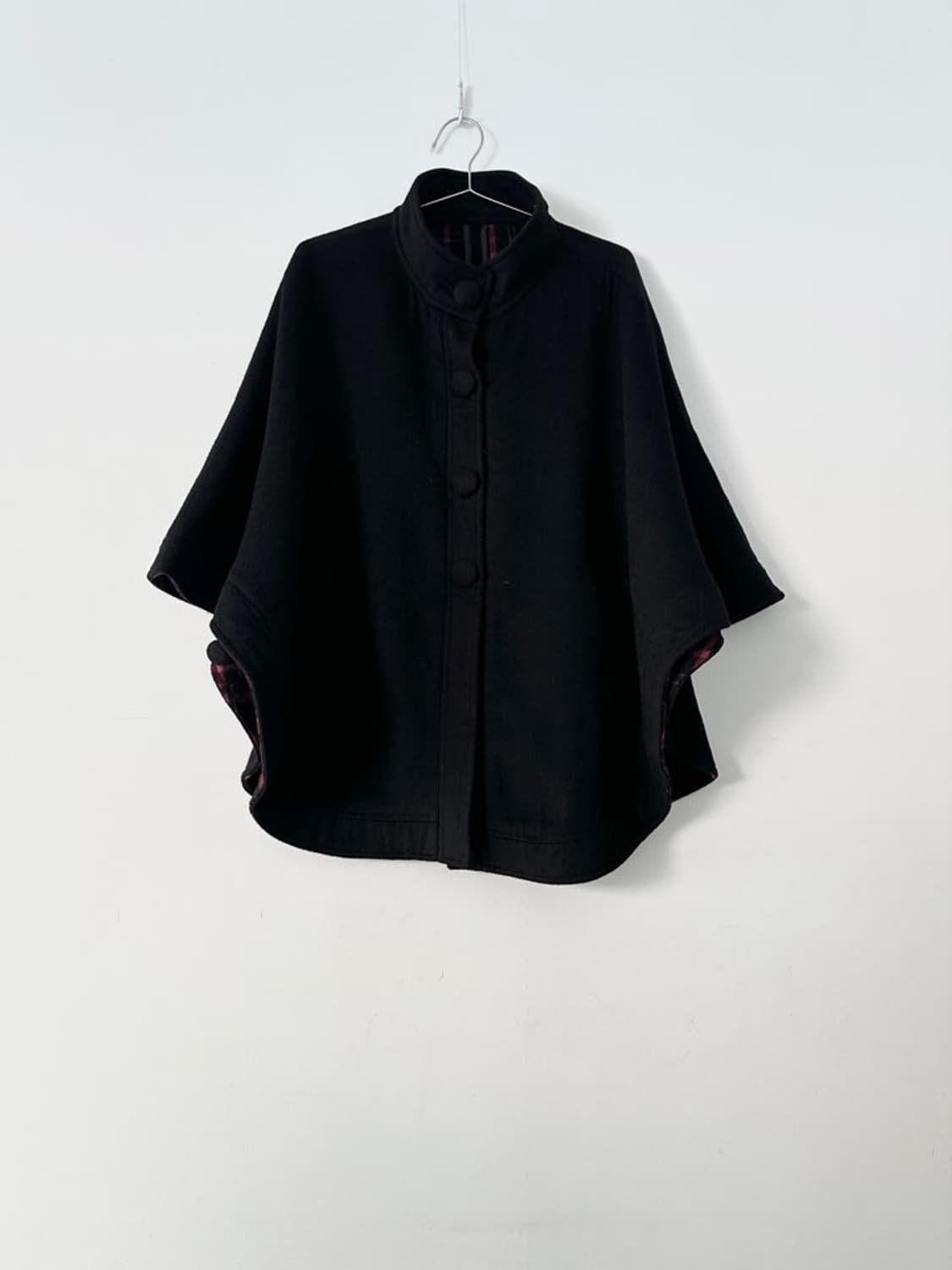 Wide 4 button poncho coat / 판초 코트 상품이미지1