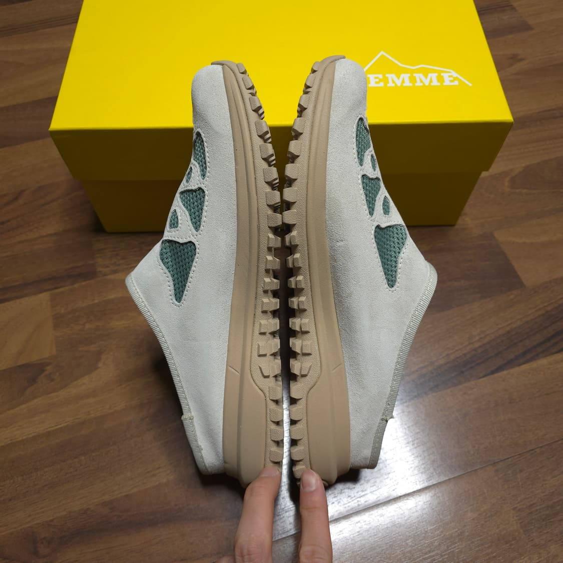 실착샷O[41,43]디에메 마지오레 스웨이드 뮬 스니커즈 캐피탈미스핏츠 상품이미지3