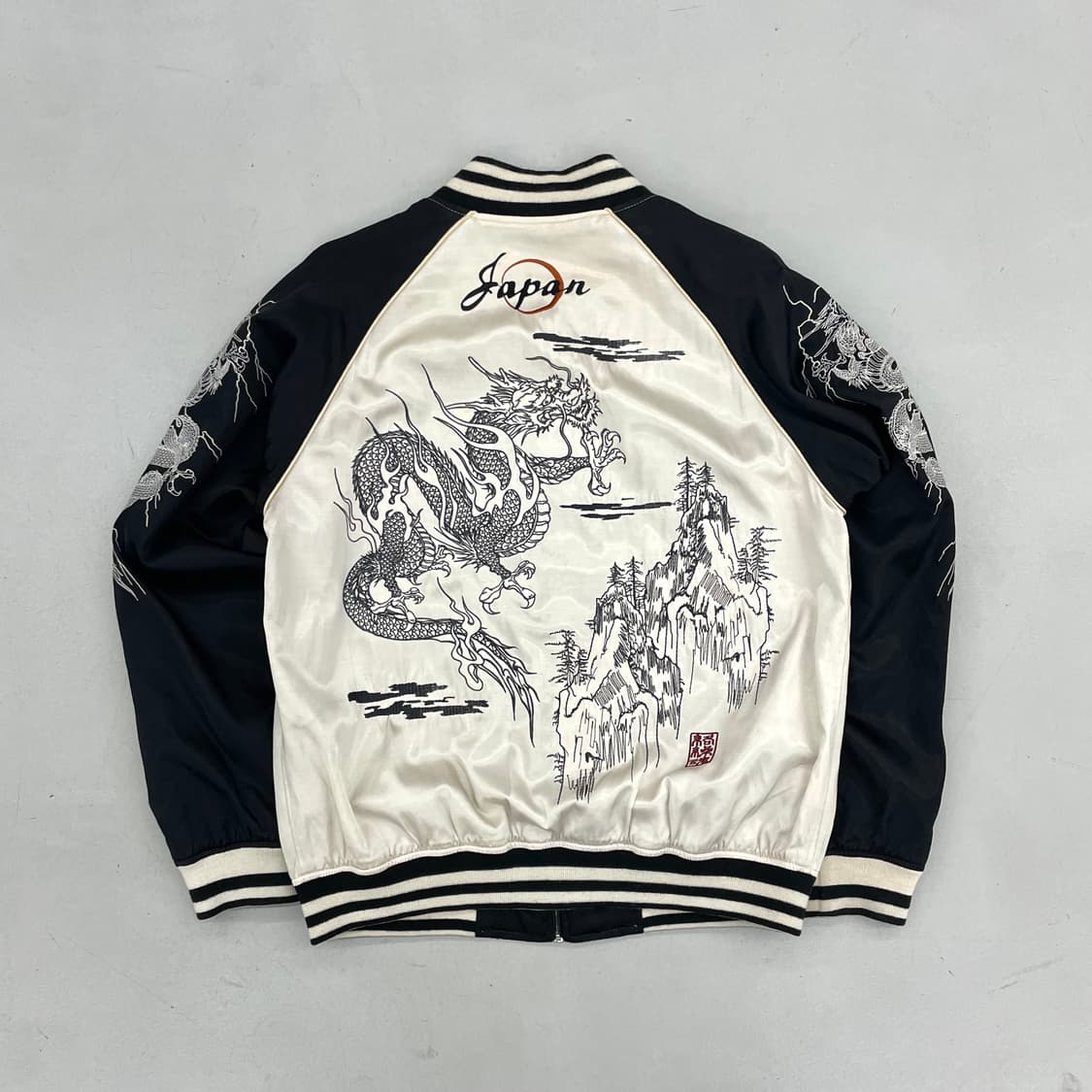 카라쿠리 타마시 드래곤 용 자수 오리엔탈 리버시블 스카쟌 자켓 상품이미지1