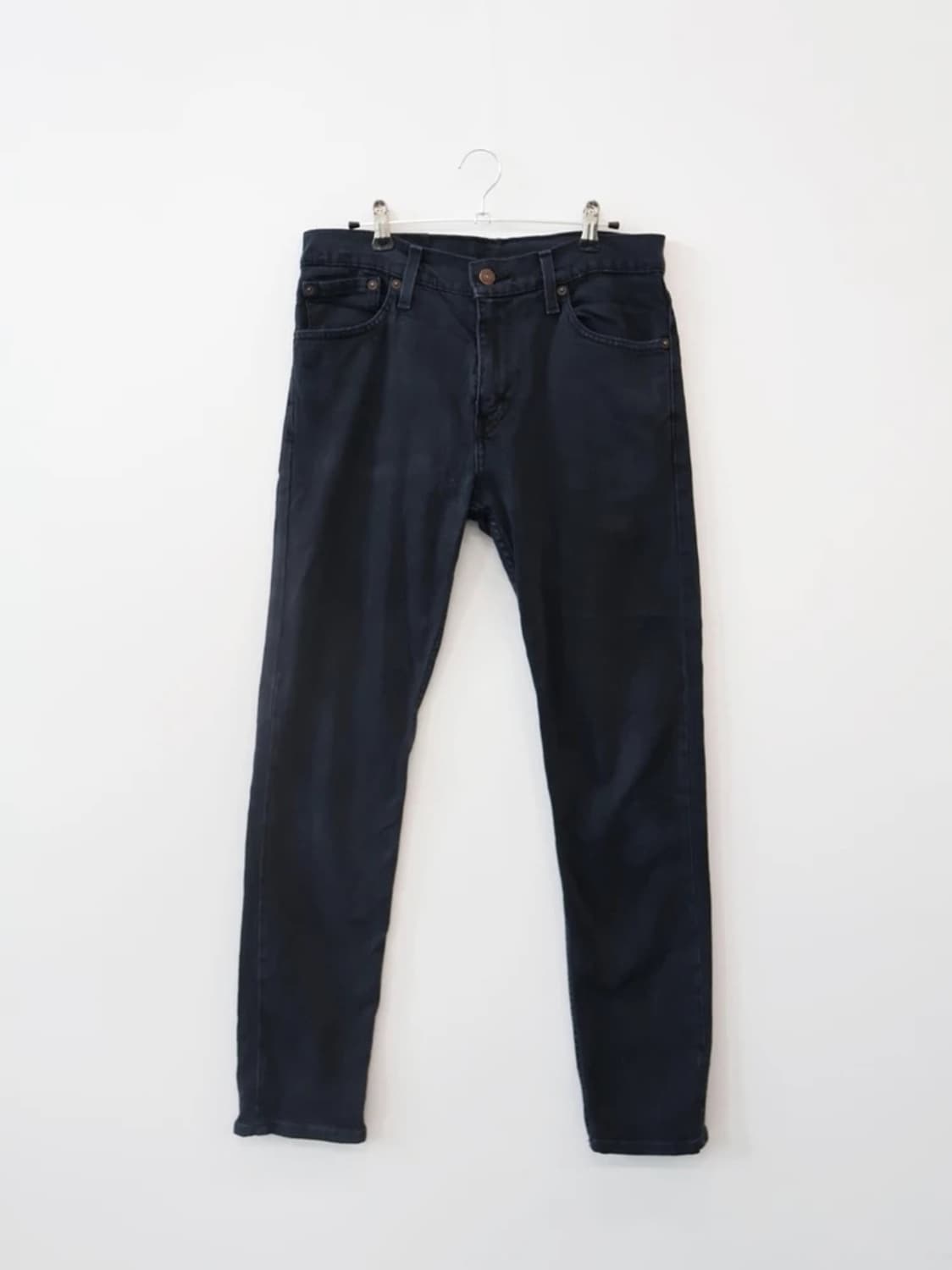 Levi’s 512 Black Slim Taper Jeans 상품이미지4