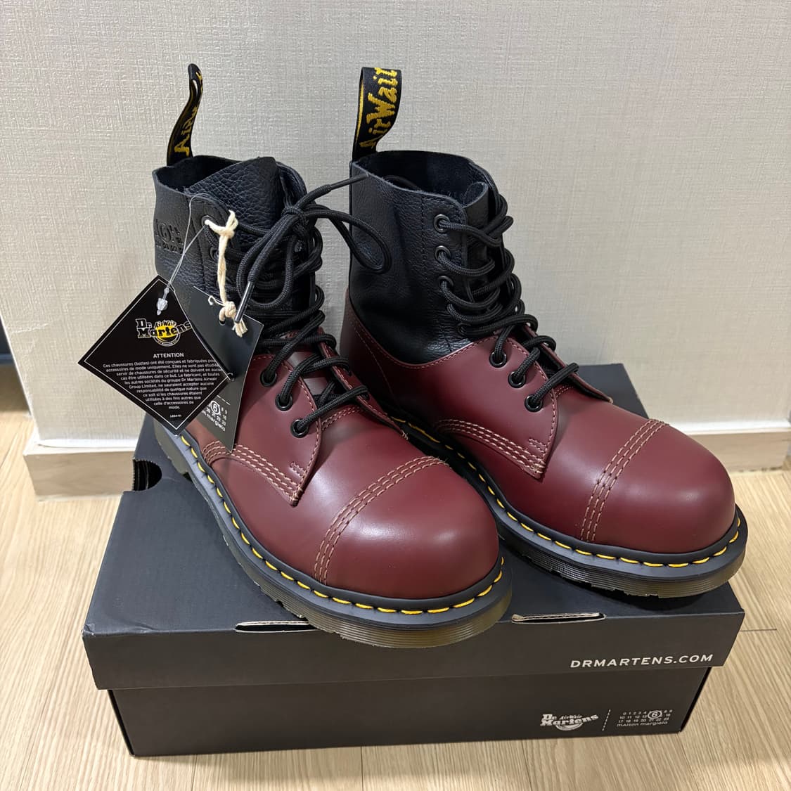 [UK6] 닥터마틴 x MM6 1460 버건디 새상품 상품이미지2