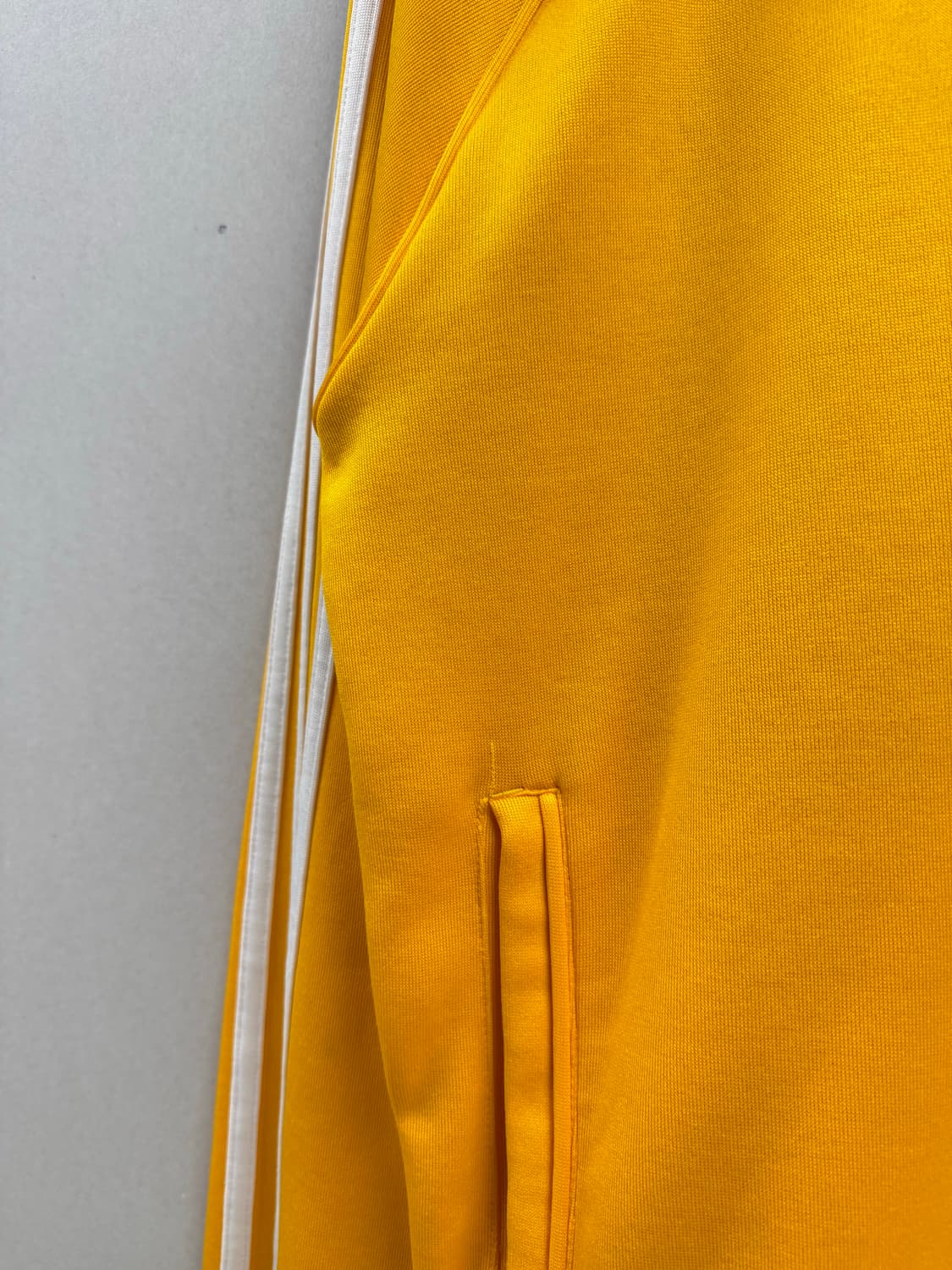 여성 95 / 아디다스 슈퍼스타 트랙탑 져지 옐로우 상품이미지9