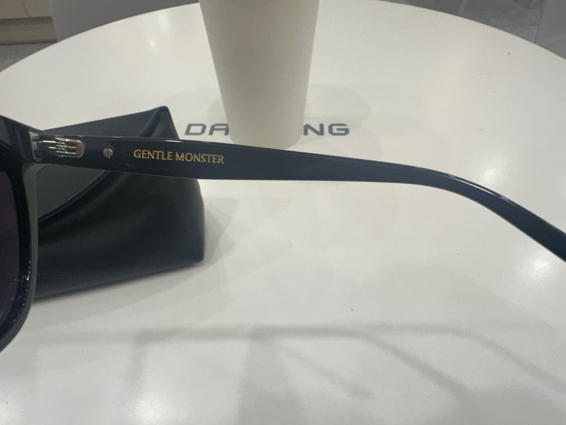 젠틀몬스터 데이즈데이 상품이미지4