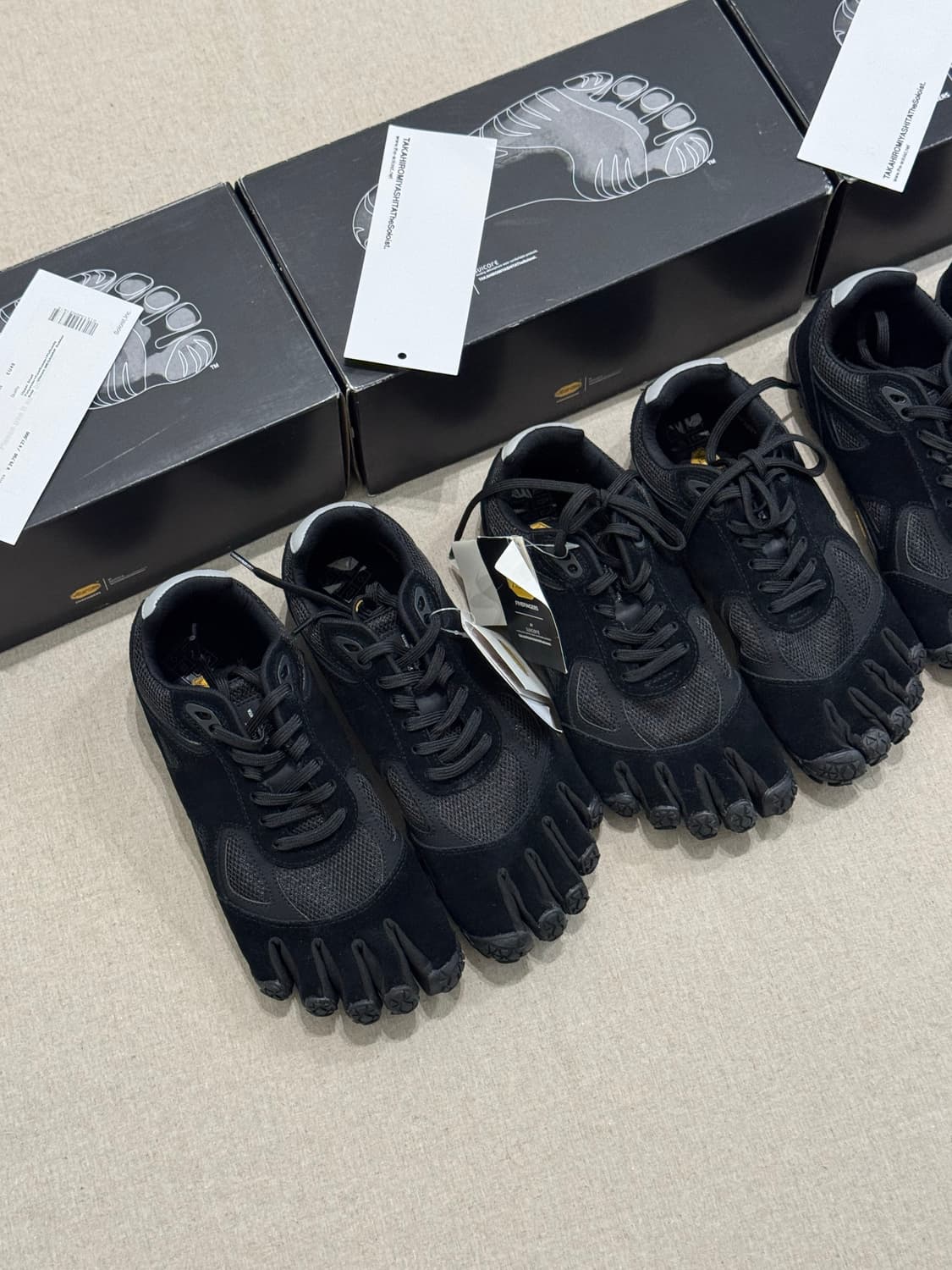 솔로이스트 21aw 수이코크 파이브핑거스 스니커즈 상품이미지3