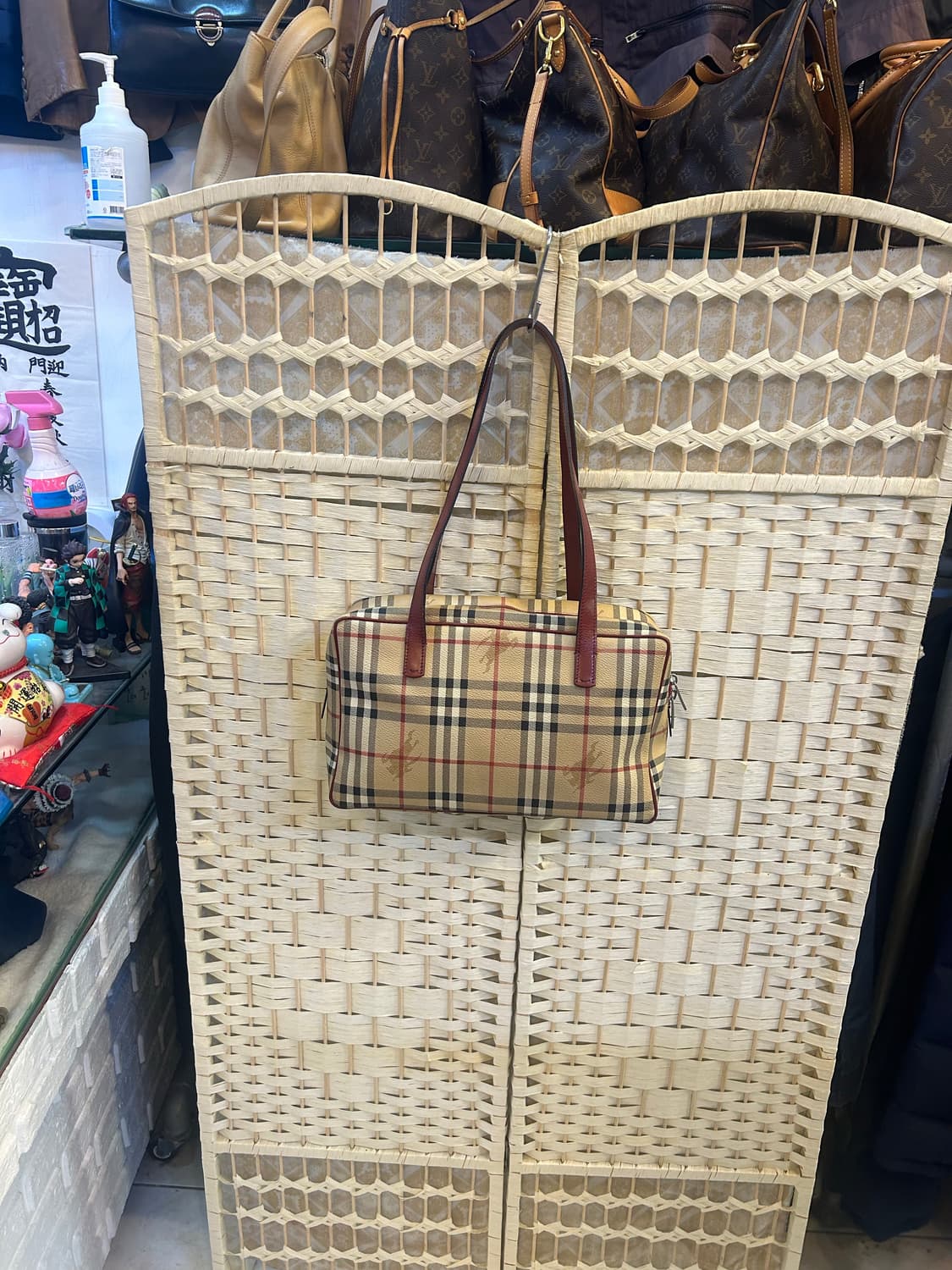 정품 버버리 노바체크 숄더백 팝니다 상품이미지1