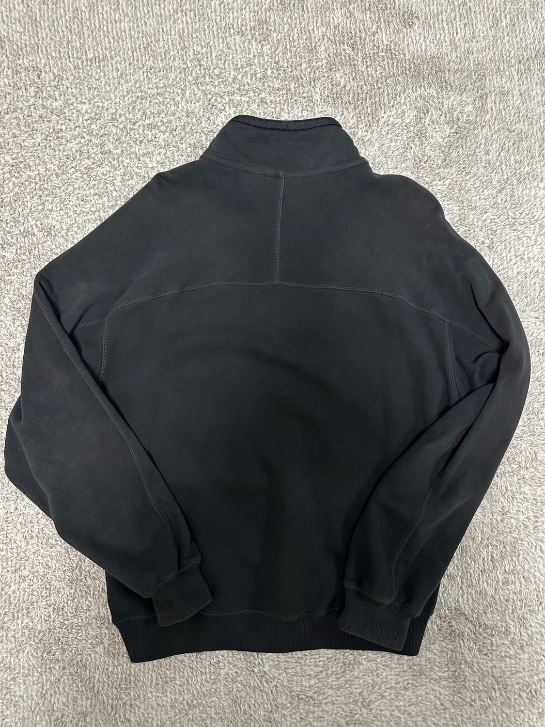 언어펙티드 스탠드 카라 하프집업 스웻 차콜 S 상품이미지2