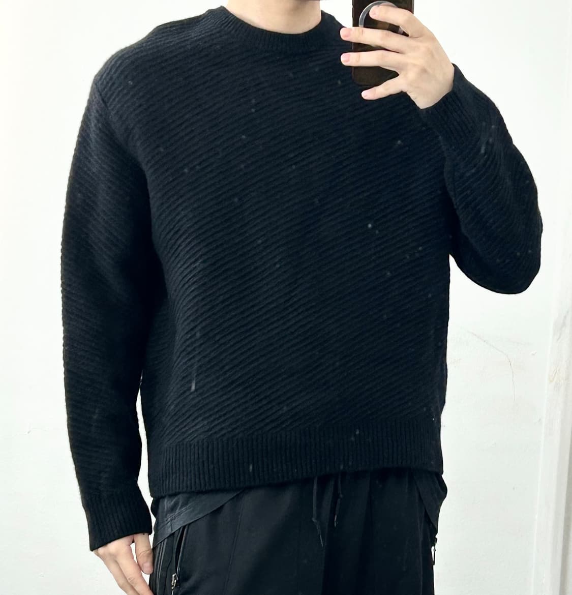 우영미 21FW 사선 니트 상품이미지3