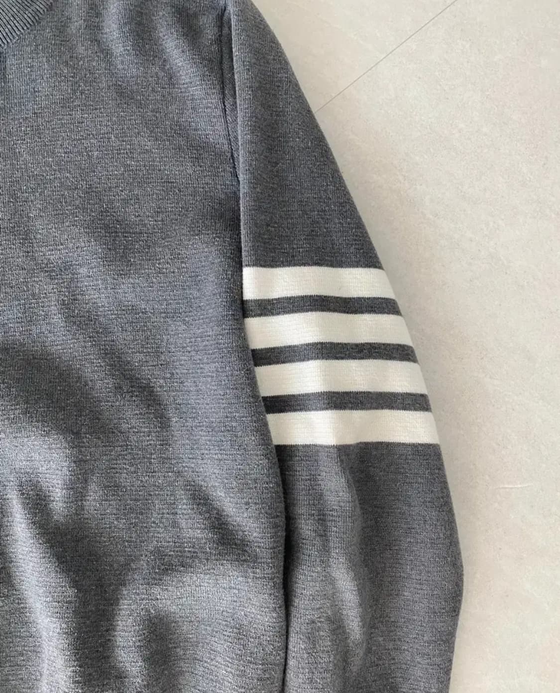 톰브라운 밀라노스티치 니트 상품이미지2