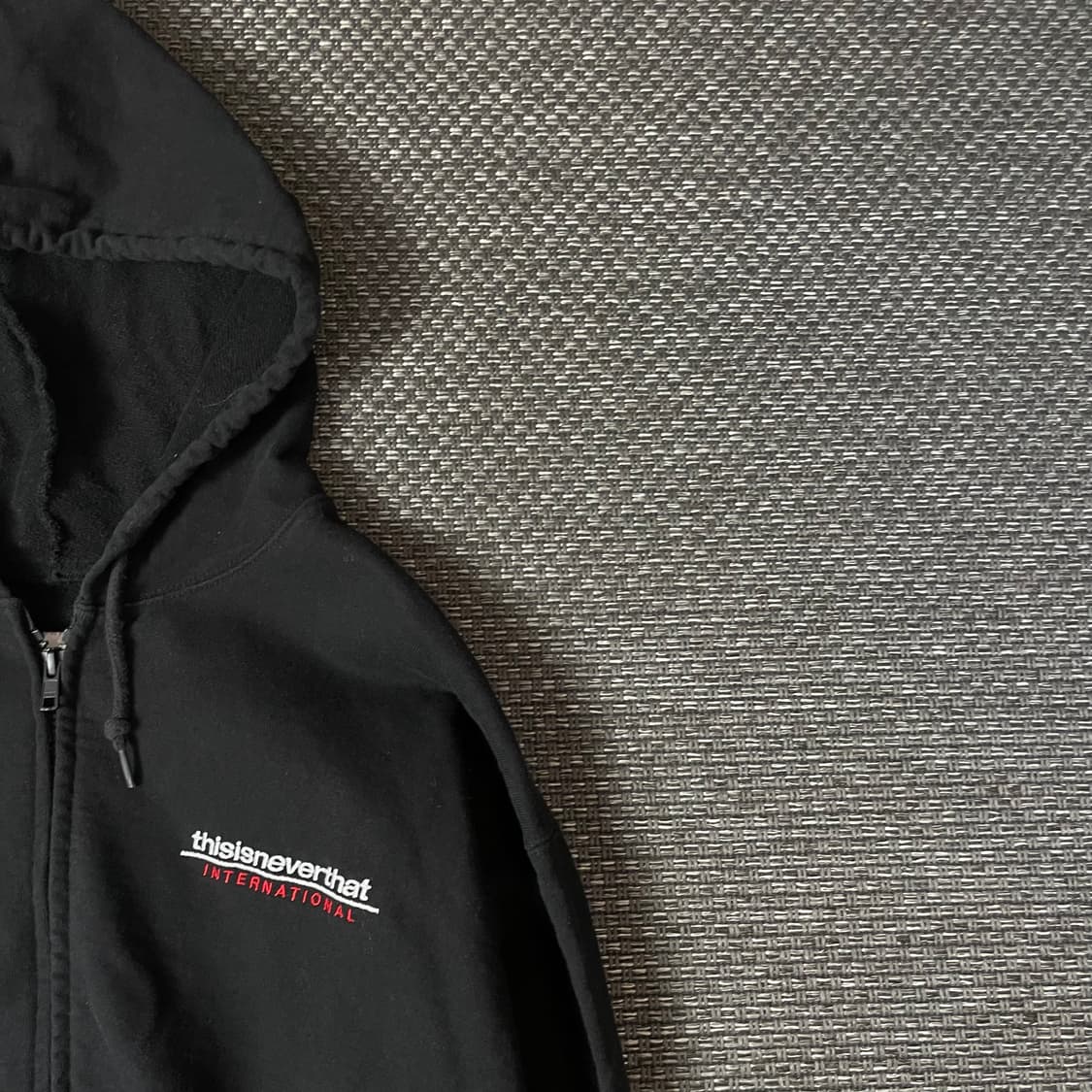 디스이즈네버댓 블랙 후드집업 S 상품이미지3