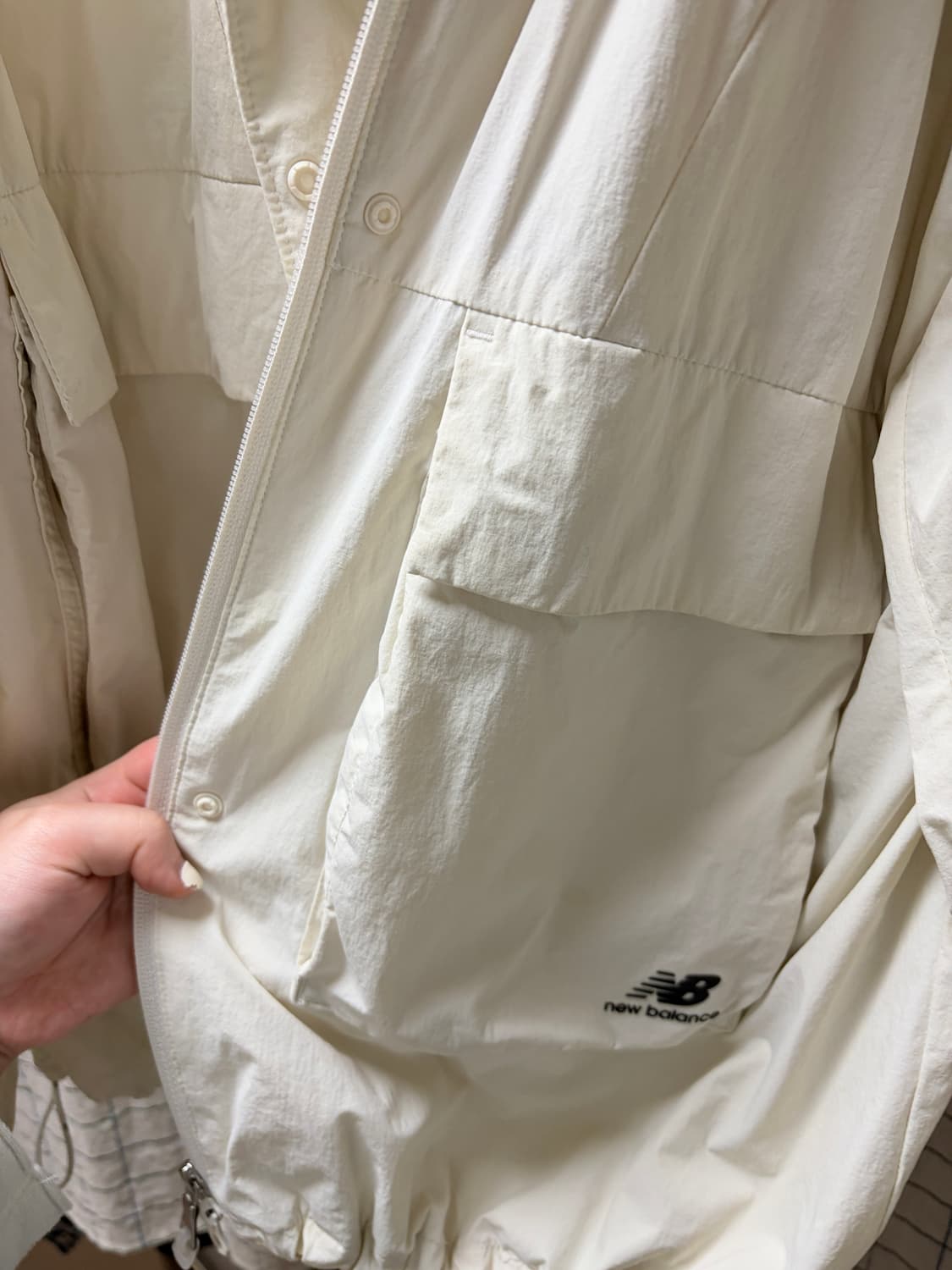 뉴발란스 바람막이 상품이미지4