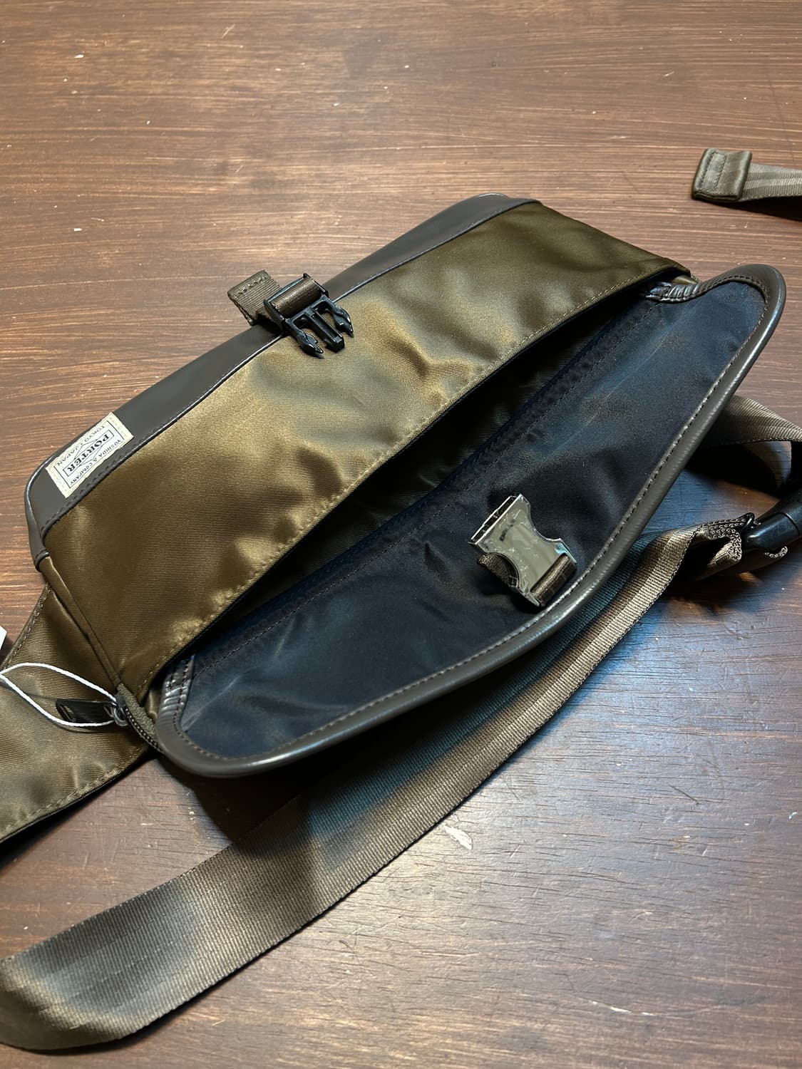 PORTER x SAC'S BAR 나일론 크로스바디 슬링백 상품이미지6